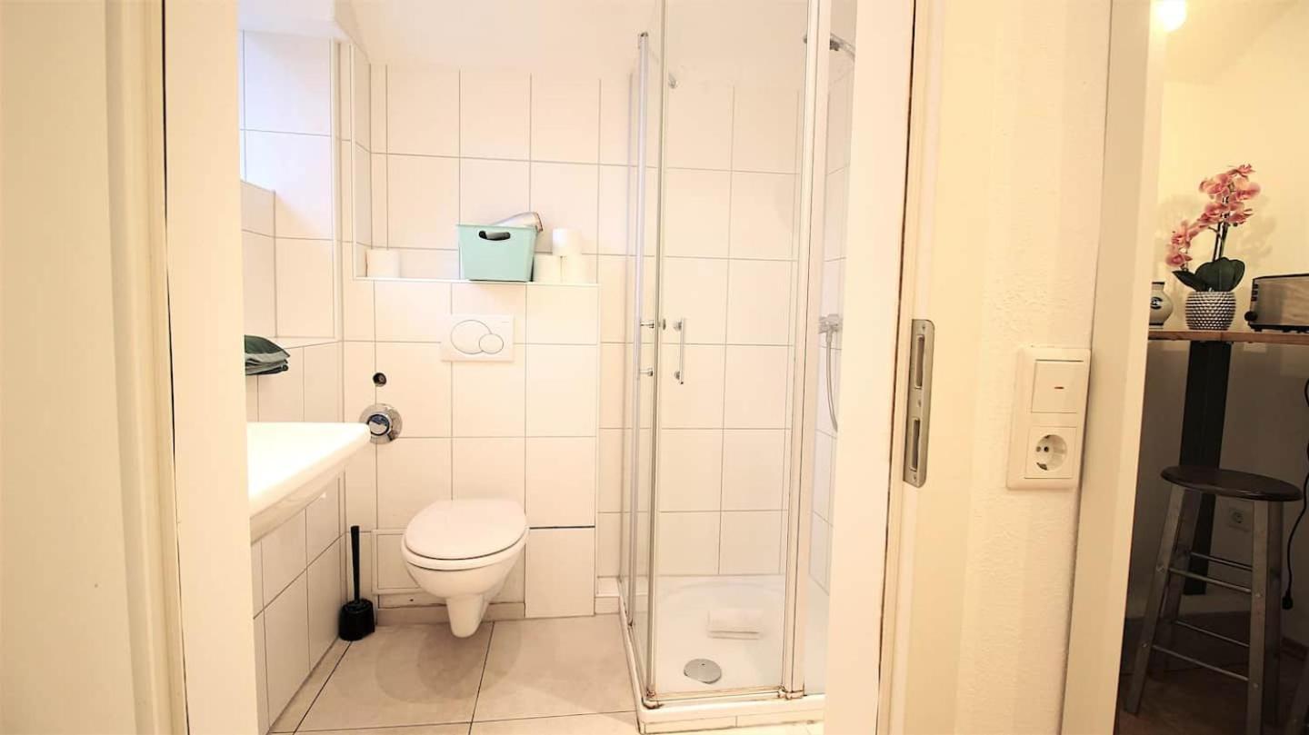 Fully Equipped Apartment Near Main Station Вюрцбург Экстерьер фото