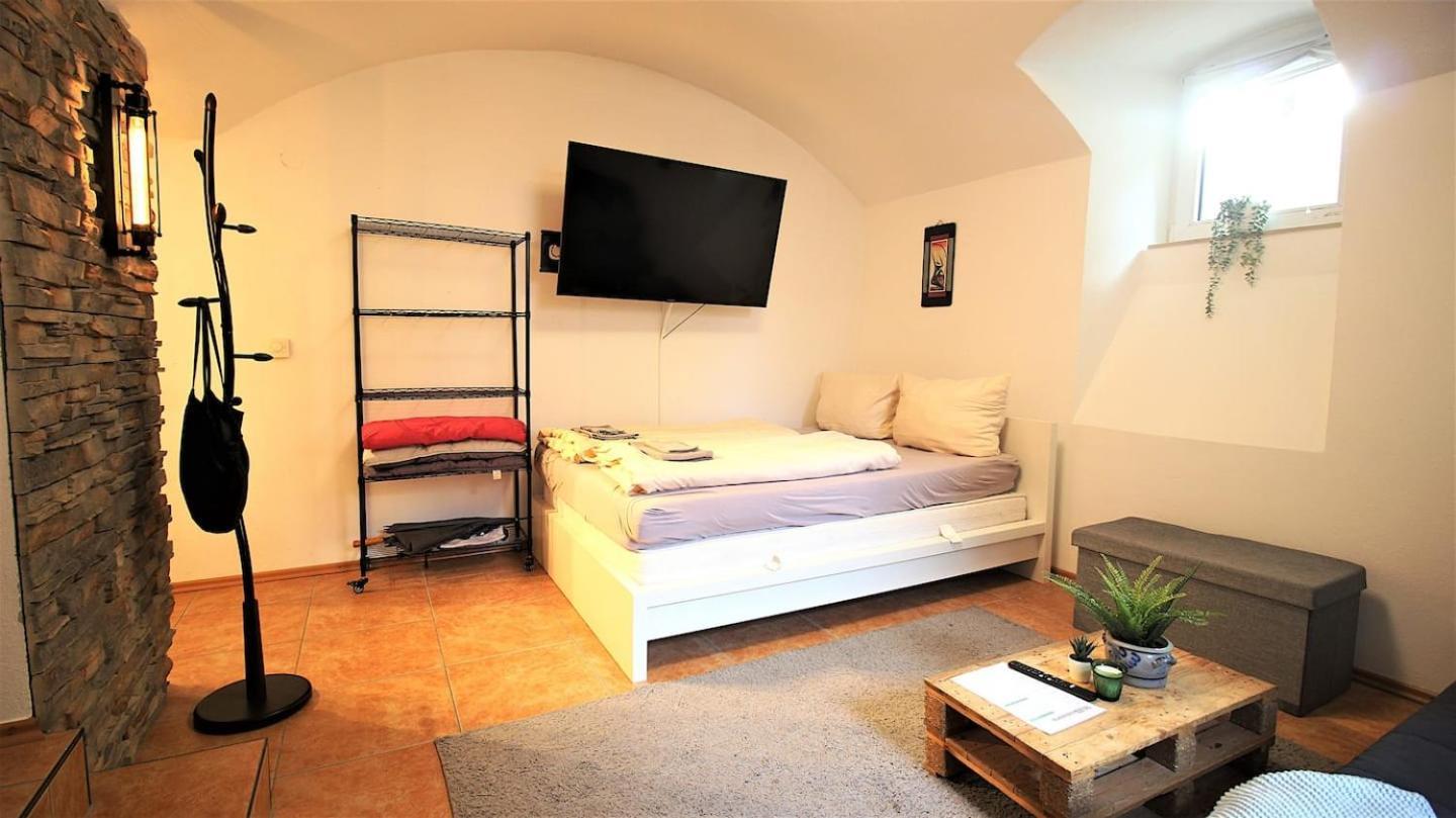 Fully Equipped Apartment Near Main Station Вюрцбург Экстерьер фото